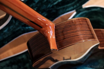 Paulino Bernabe M 40 - top stav - 2005 - s kufrem - kytara s - 9