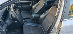 Opel Vectra gts 2.0i turbo 129kw - 9
