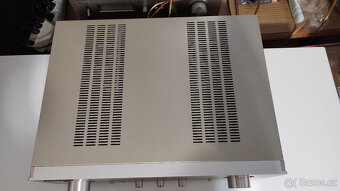 MARANTZ PM-7000 Stereo Integrated Amplifier / EISA - 9