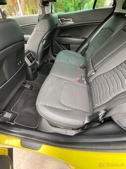 Kia Sportage 2022 1,6 T-GDi 4x2, VÝBAVA TOP, 23.300 km - 9