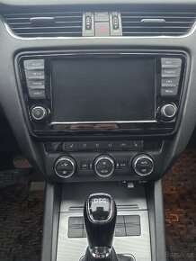 Škoda Octavia III Combi 2.0 TDI , DSG, Panorama, rozvody - 9
