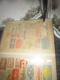 staré album -nálepky od sirek - 9