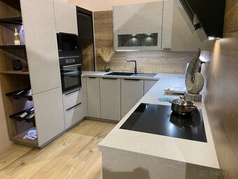 Kuchyňská linka Stone Art - 9