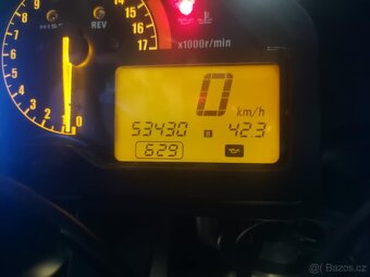 HONDA CBR 600RR 2006 r.v. - 9