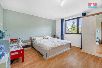 Prodej dvougeneračního rodinného domu, 190 m², Vaňov - 9