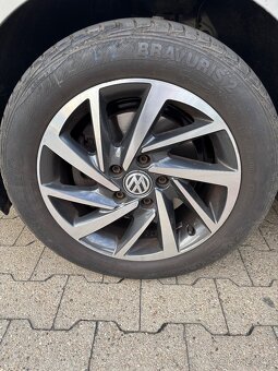 Prodám VW Golf 7.5 edice SOUND - 9