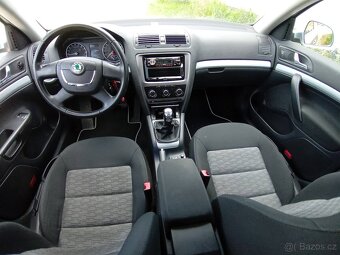 Octavia II 2.0TDI FL silná :) úsporná :) poškrábaná :( - 9
