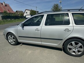 Škoda Octavia II - 9