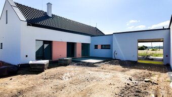 Prodej rodinné domy, 174 m2, pozemek 567 m2 - Trstěnice - 9