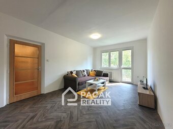 Pronájem prostorného bytu 3+1, 72 m2 v Olomouci, ulice Dělni - 9