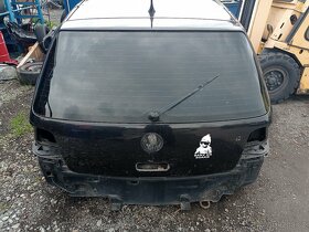 VW golf IV - 5-té dveře, boční dveře,motor ALH - 9