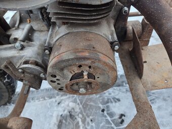 Velorex 350 s TP - 9