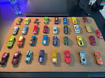 Hot Wheels sbírka aut (roky 2008-2018) - 9
