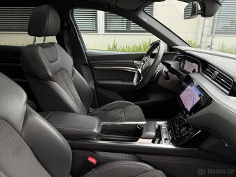 AUDI E-TRON 50 Quattro SUV S-line Black packet - 9