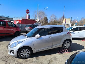 Suzuki Swift 1.3 DDiS 55kW Comfort,AAC,Temp,Keyless,1maj - 9