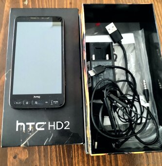 HTC HD2 historická lahůdka -první windows KRABICOVKAs - 9