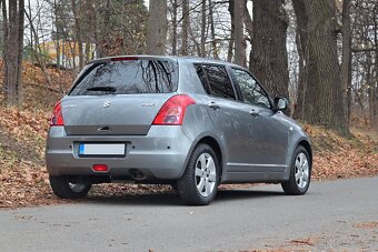 Suzuki Swift 1,3i 68kW, AUTOMAT, 74.842 km, nové pneu - 9