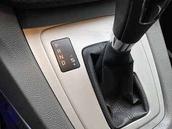 Ford Kuga 2.0TDCi ,  103 kW nafta, 2011 - 9