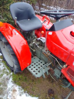 Prodám Malotraktor Yanmar 1510D - 9