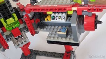 LEGO Atlantis 8077 – Výzkumné ústředí Atlantis - 9