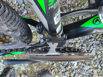 Dětské kolo 26" KELLYS Naga 70 Neon - 9