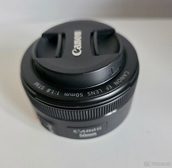 Canon EOS 2000D, set 18-55 mm, 50 mm, 90 mm macro - 9