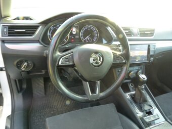 Skoda Superb 3 110 KW sedan - 9