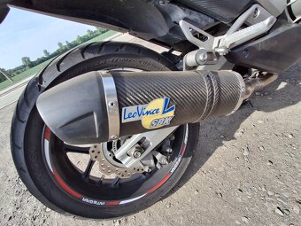 HONDA INTEGRA 750 - 9