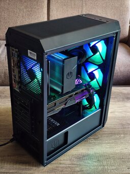 Herní PC / i5-8500 / ROG STRIX 5700 XT / 16GB DDR4 / Win 11 - 9