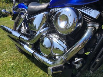 Suzuki VZ800 Marauder, krásné chromy - 9
