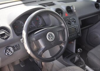 Volkswagen Caddy 2.0TDi - 9