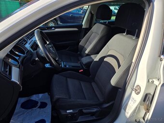 Volkswagen Passat Variant 1.5 TSI Comfortline DSG - 9