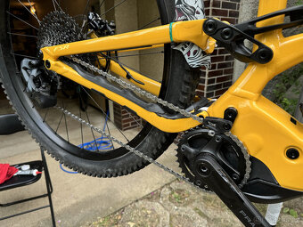 Specialized Turbo LEVO 29 Brassy Yellow, XL, AXS, super stav - 9
