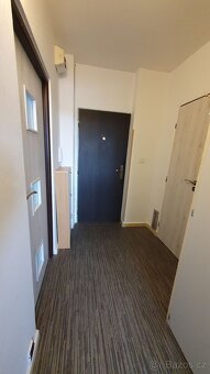 Pronájem bytu 1+1 37,5 m2 s velkou loggií+sklep; OV-Poruba - 9