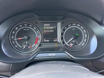 Škoda Octavia SCOUT 2.0 tdi 135 kw ful výbava - 9