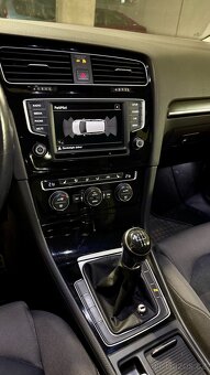 Volkswagen Golf VII Variant 1.6 TDI 81kW Highline 2015 - 9