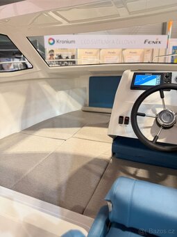 Nový motor. člun Remus 525ST + Mercury F 80 - 9