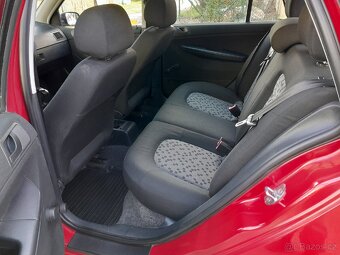 Škoda Fabia Combi 1.2 12V 47kW rok 2005 naj.262tis. NOVÁ STK - 9