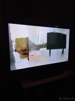 LG 42PJ350 Plasma - 9