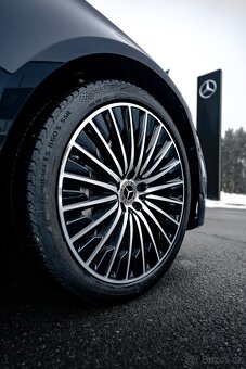 Mercedes-Benz E450 4Matic AMG Line Premium Plus - 9