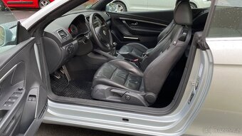 VW EOS 2.0i CLIMATRONIC - 9