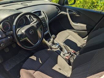 Opel Astra J, 1.6, 85kW, 2010, auto. klima - 9