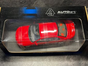 Holden Commodore VT2 Clubsport R8 Autoart - 9