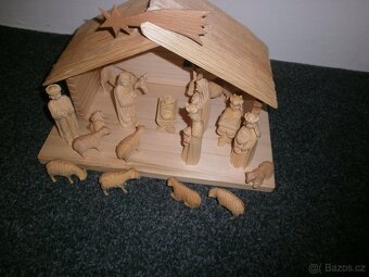 Ručně vyřezávaný český betlém 14a3 - 9