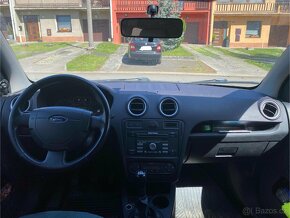 Ford Fusion 1.4 - 9