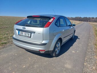 Ford focus 1.6 tdci - 9