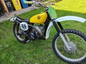 Suzuki TM-250 - 9