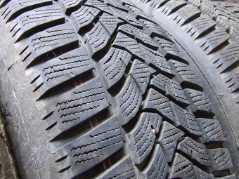 Prodám sadu zimních pneumatik 205/60 R16 Dunlop - 9