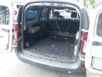 Logan MCV r.v. 2008 za 36000 Kč - 9