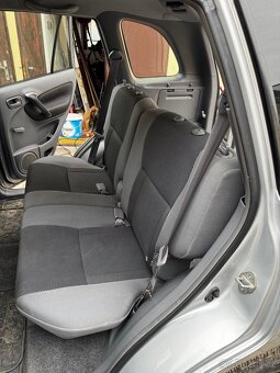 Toyota rav4 - 9